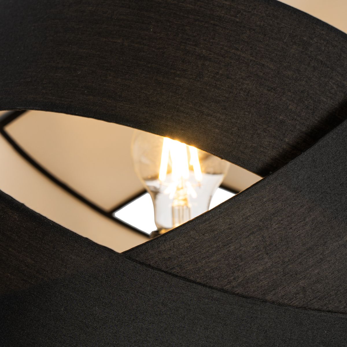 Moderne vloerlamp zwart - Cloth