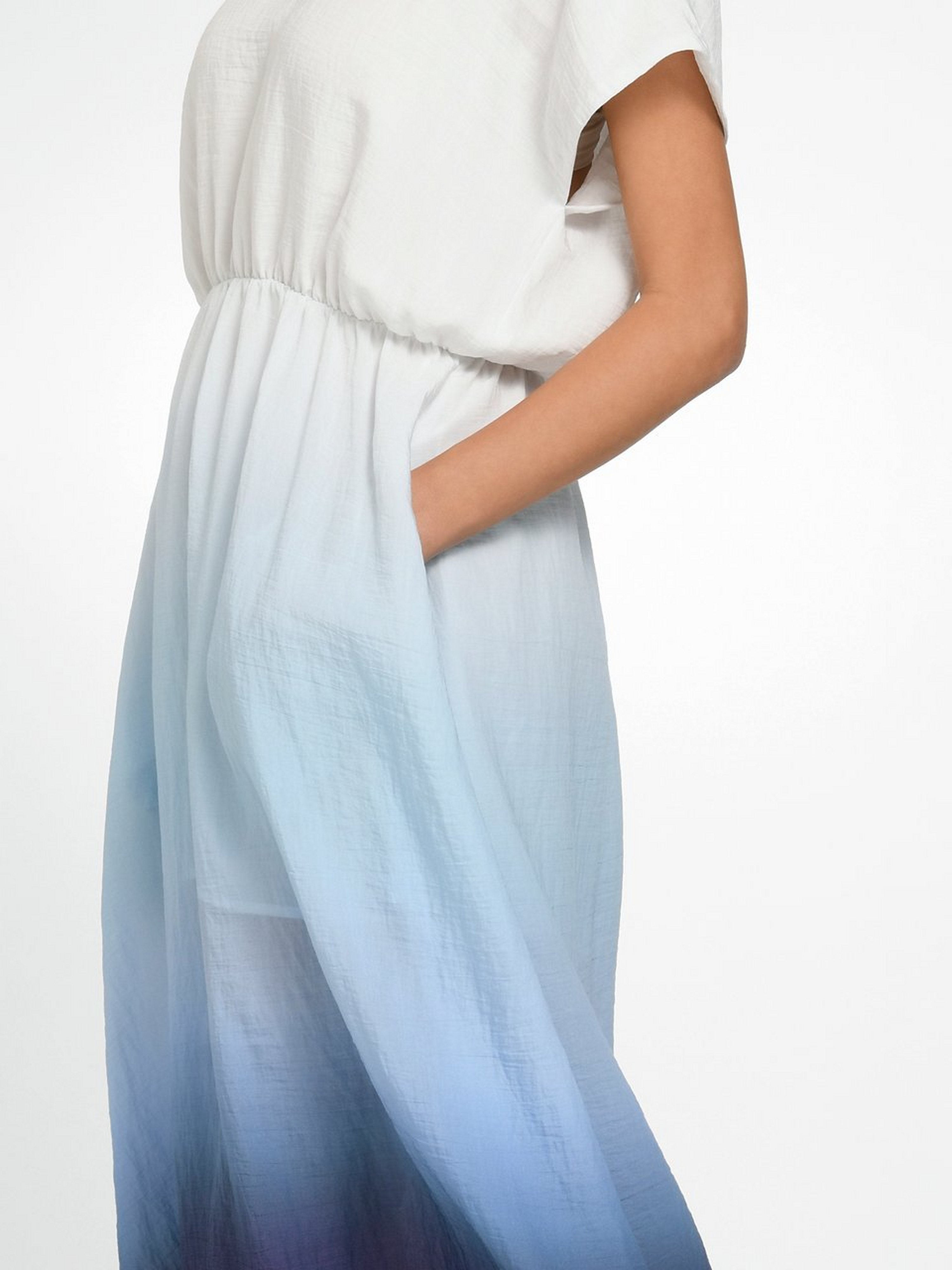 Kleid mit überschnittener Schulter