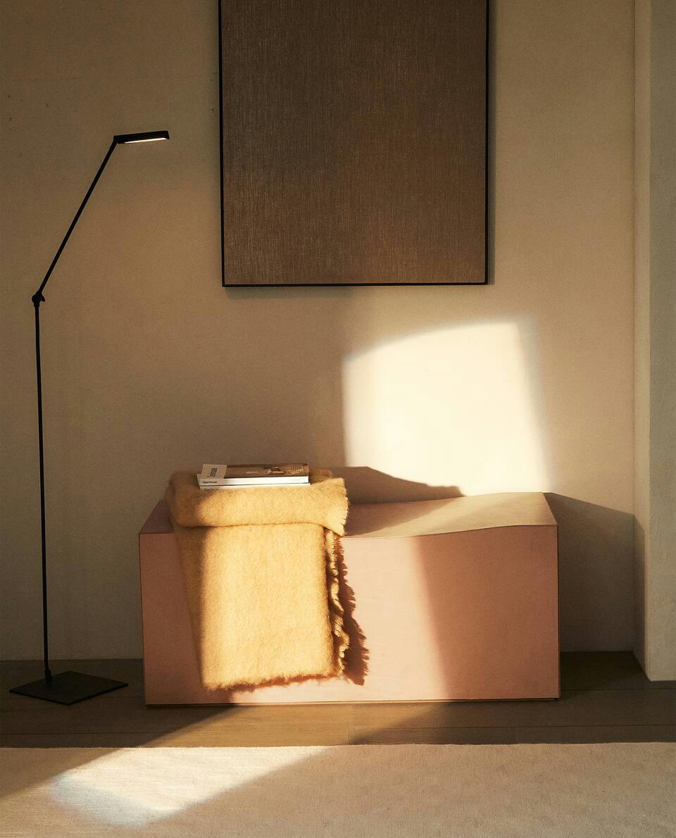 BANCO DE COURO - X STUDIO NICHOLSON