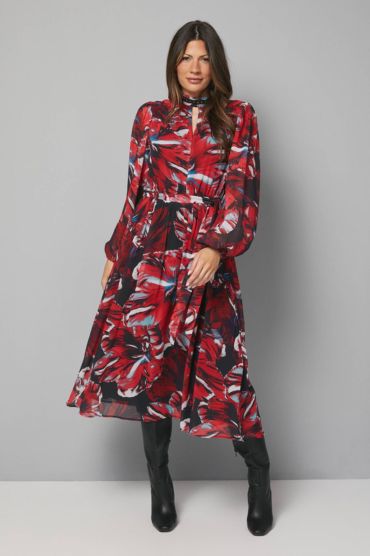Wallis Robe Mi-Longue Florale à Clous Décoratifs