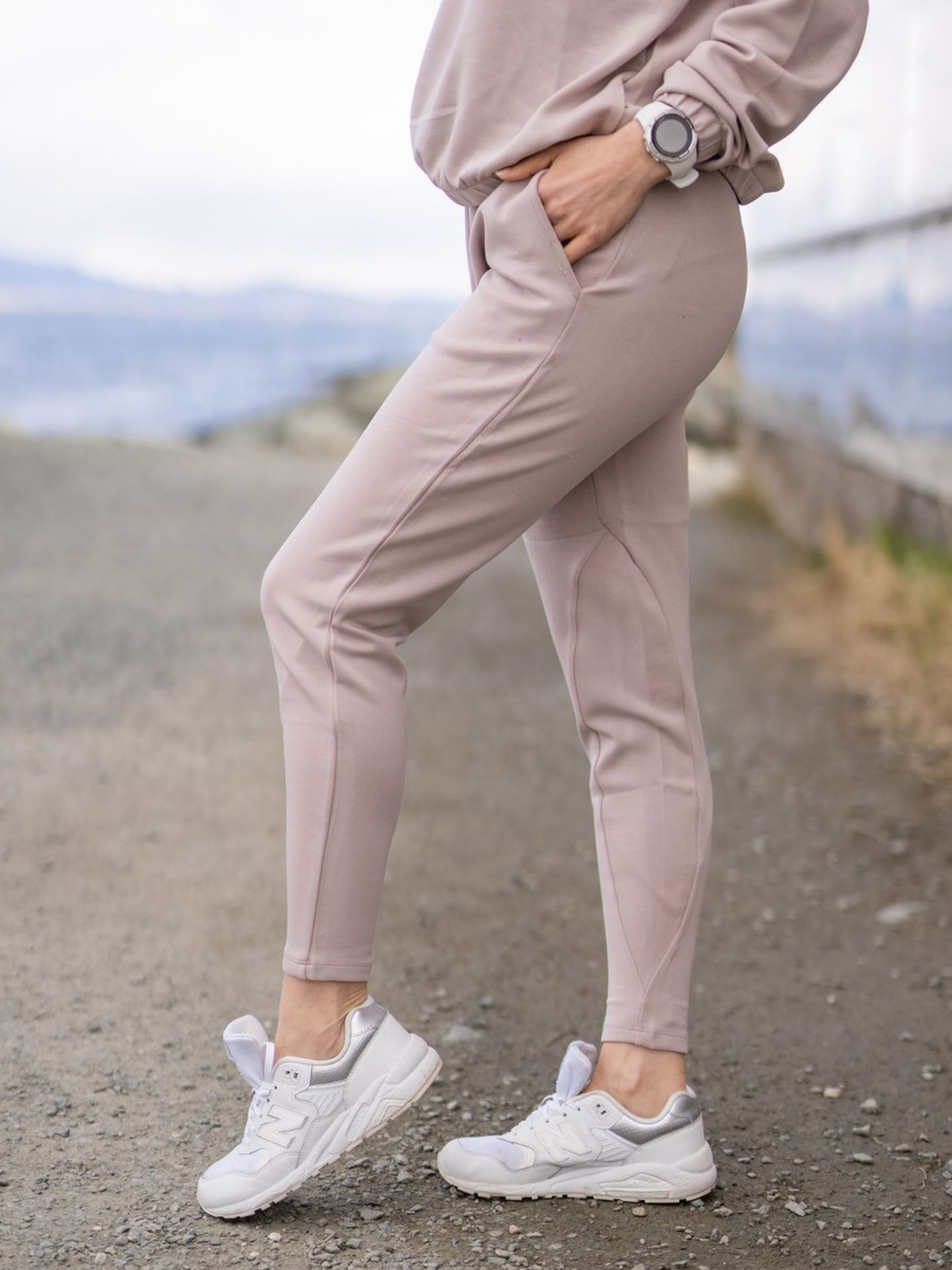 Aoma Sweat Pants
