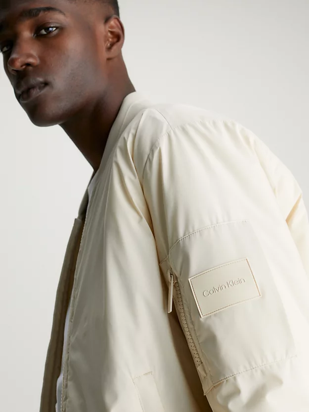 Jaqueta bomber acolchoada
