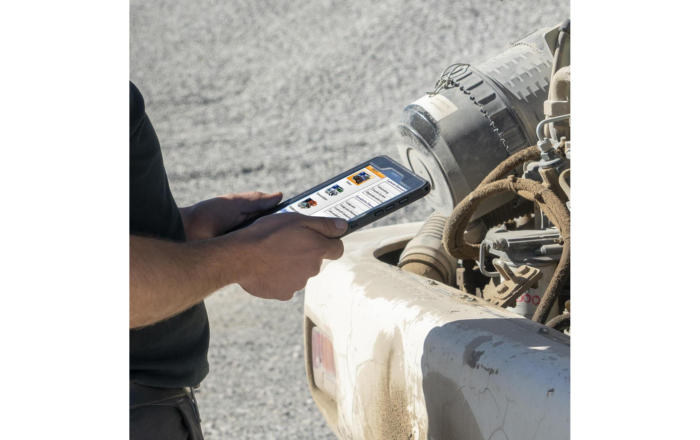 Rugged Case Active Pro Stark iPad (7. -9. Gen)Robuste Outdoor-Hülle für Apple iPad 7. - 9. Gen (10.2