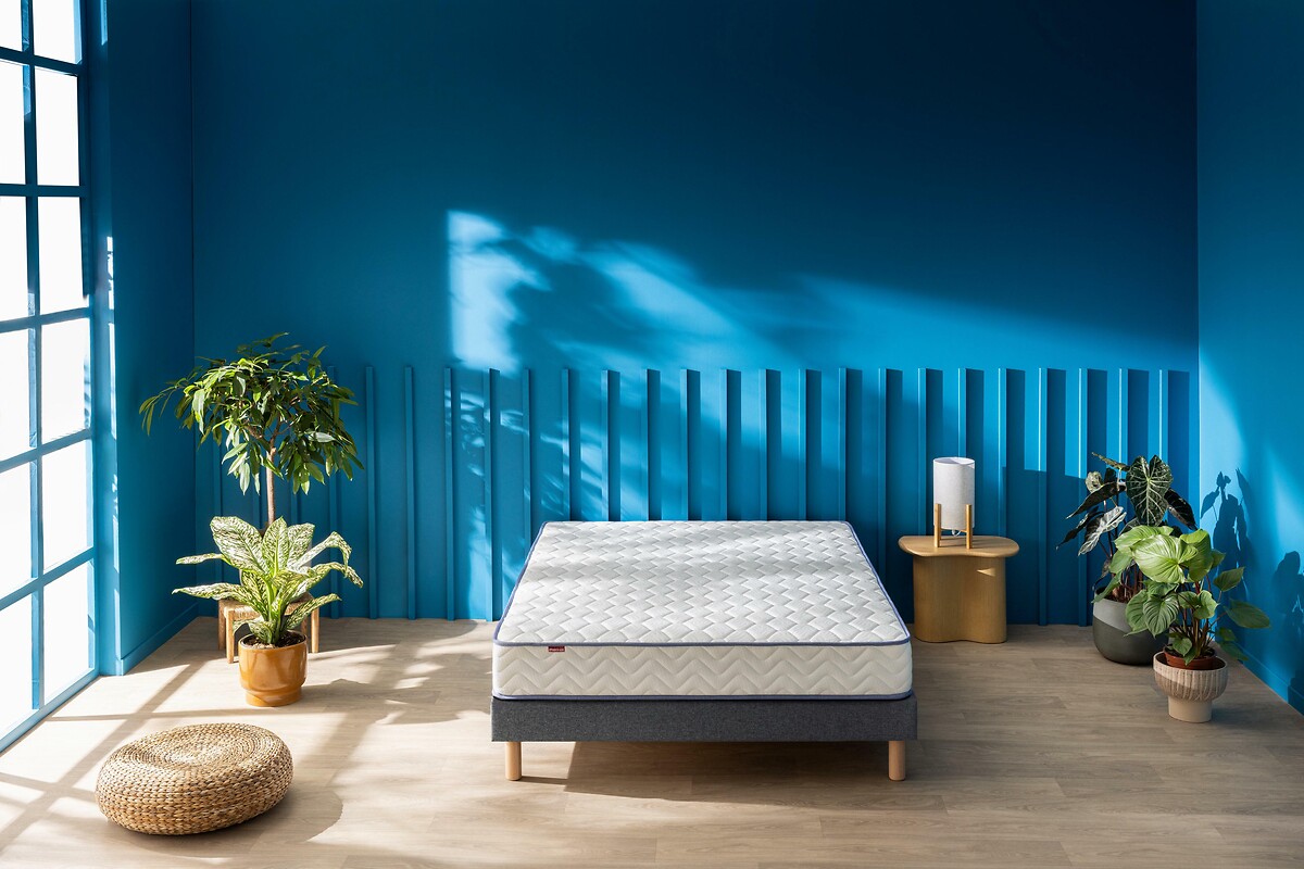 Conjunto de colchão e base de cama MERINO'S<br>Continue sorrindo