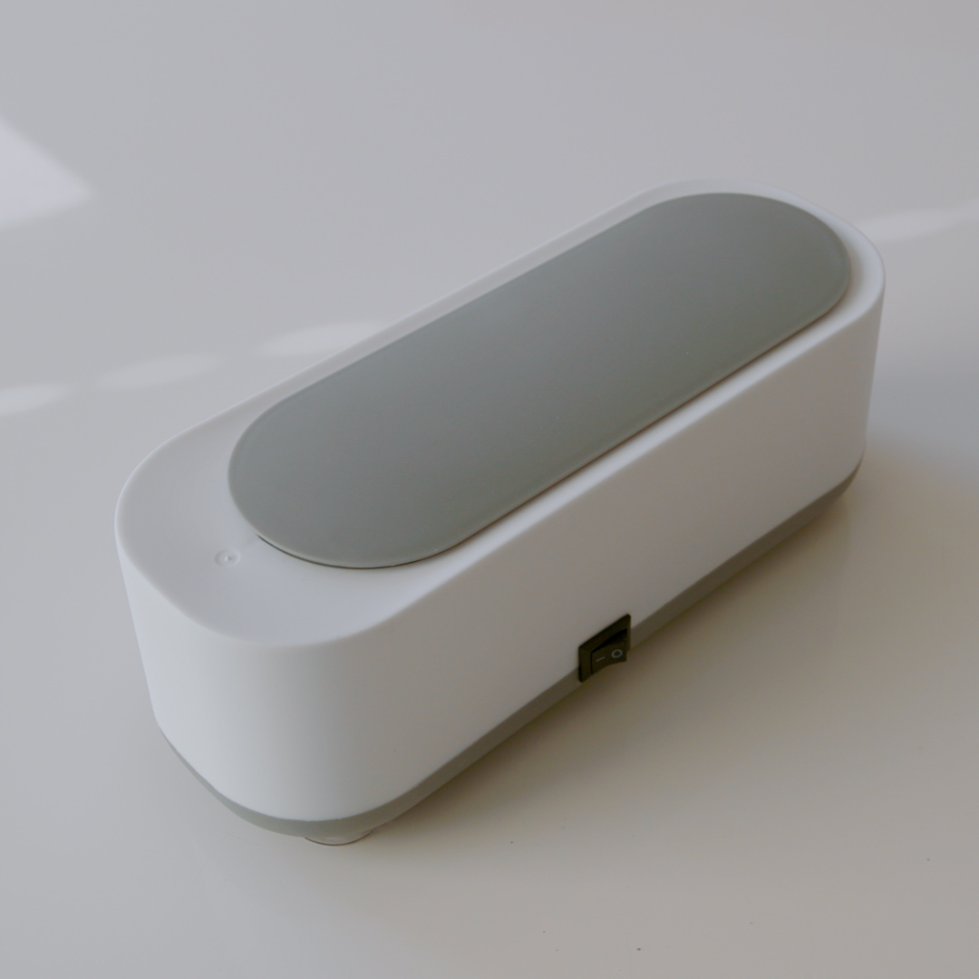 Ultraschall Reinigungsgerät Ultrasonic Cleaner für Schmuck / Brillen / Uhren / Pinsel (Batteriebetrieben) - Weiss