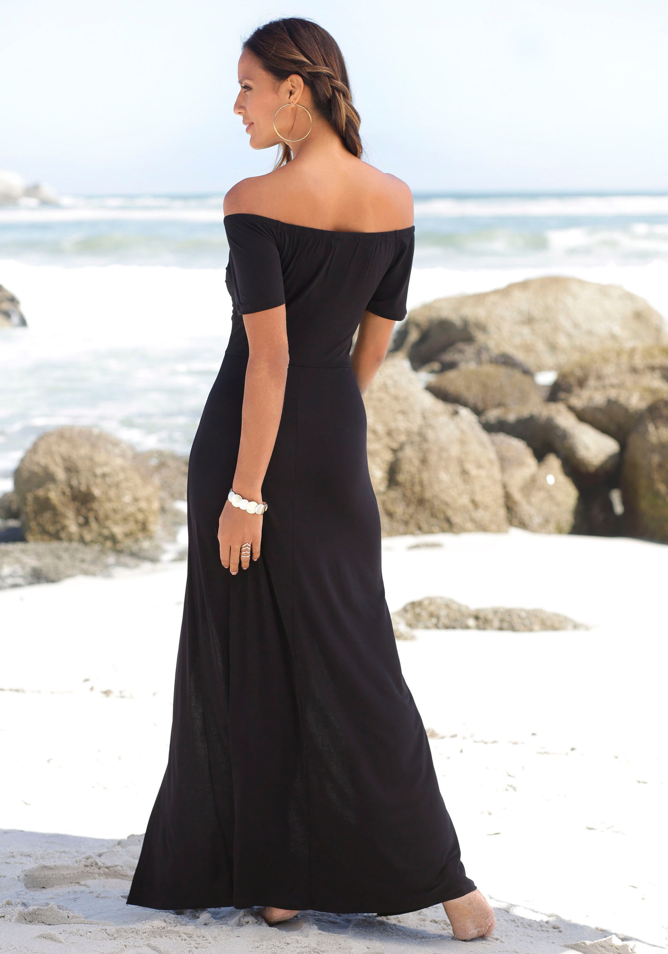 LASCANA Maxikleid mit langen Beinschlitzen und Carmenausschnitt, schulterfrei, Basic