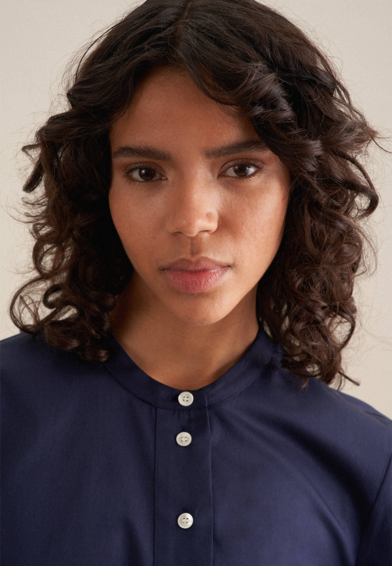 Seidensticker| Damen Stehkragenbluse Schwarze Rose