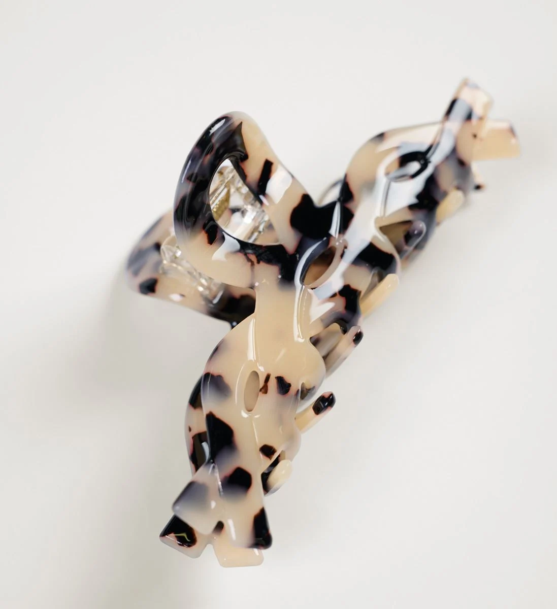 Hårklype lys brun - 3,8x5,1x4,5 cm