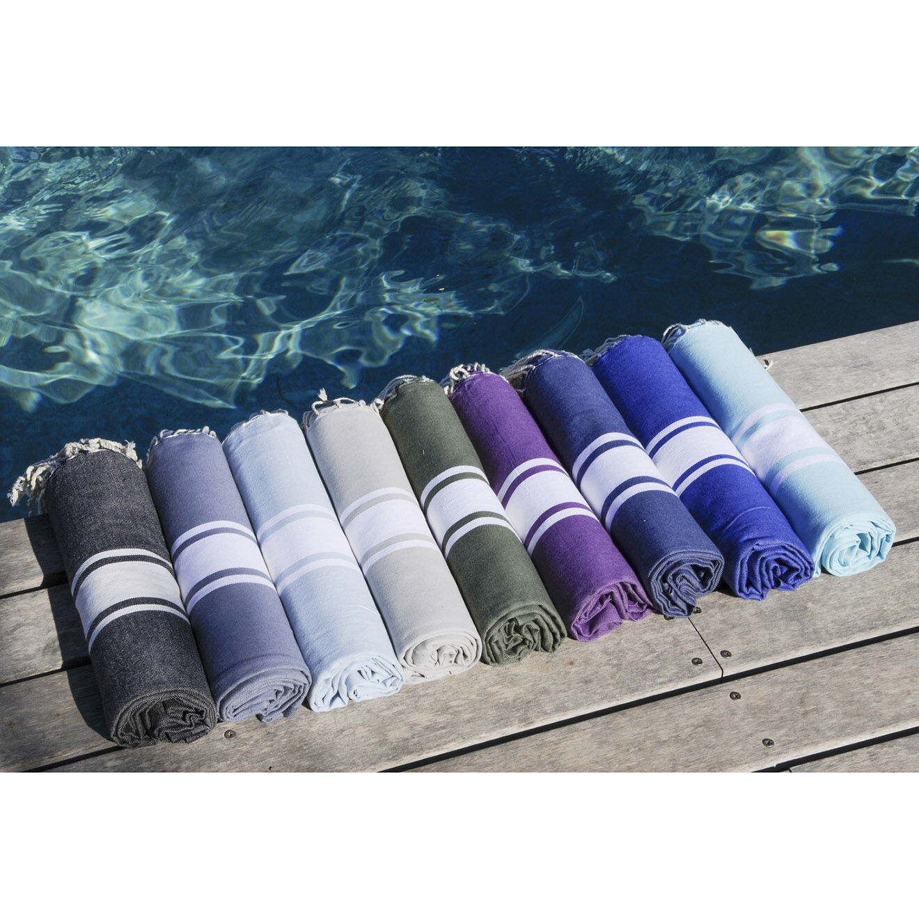 Febronie Fouta Traditionelle St Tropez rayure classique noire - 100x200 cm