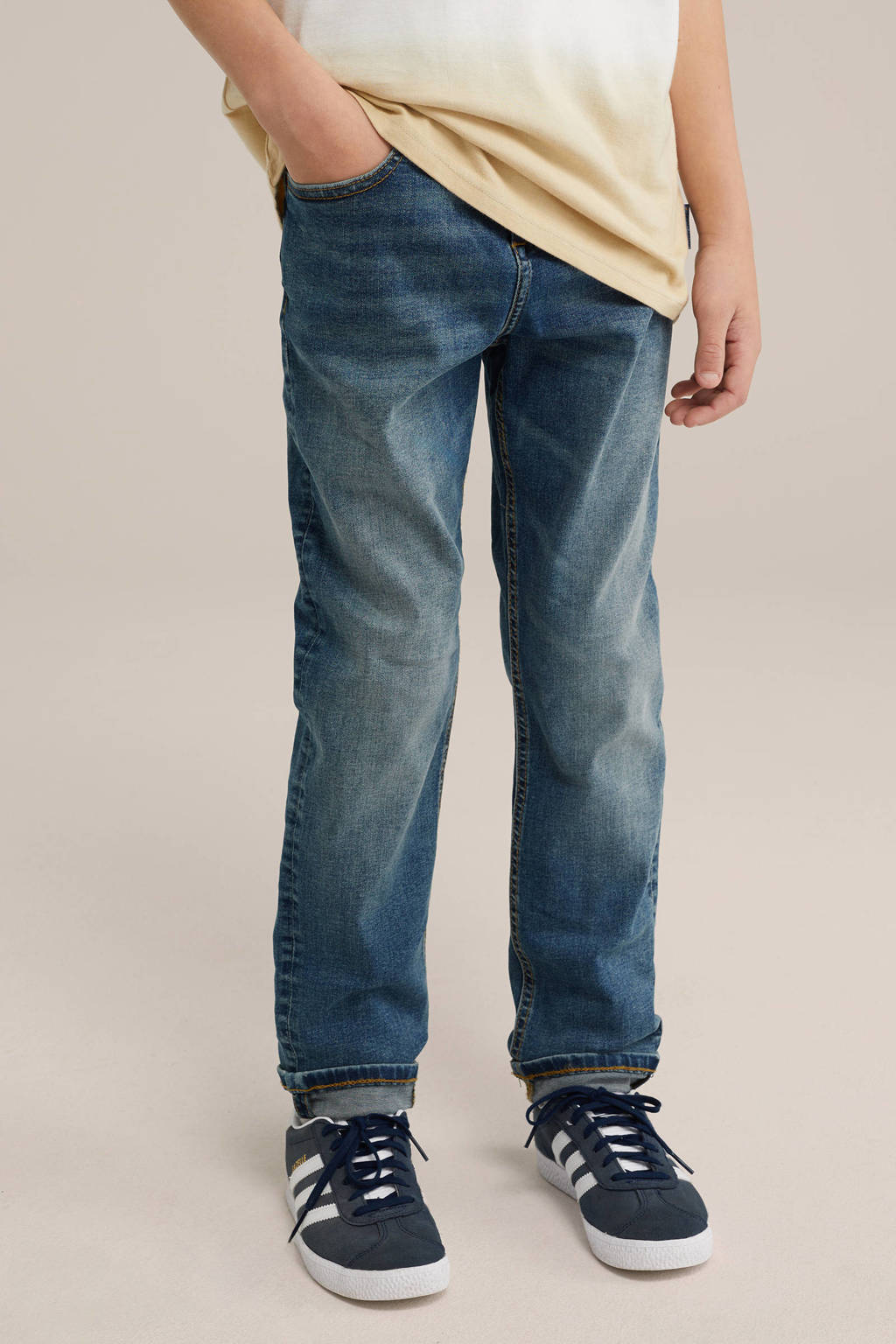 WE Fashion tapered fit jeans bright blue denim