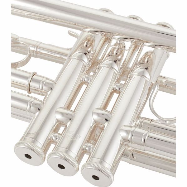 Yamaha YTR-2330S Trumpet
