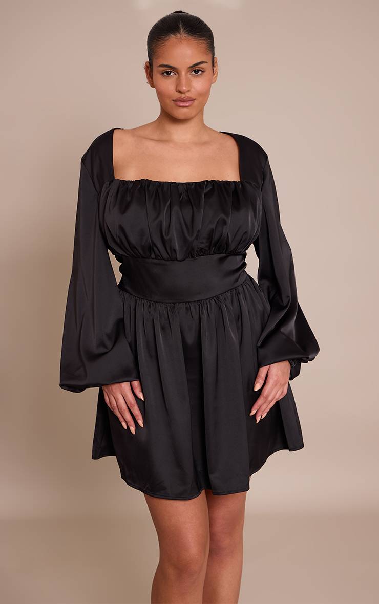 Noir Robe Mini Grande Taille En Satin À Bonnets Froncés Et Manches Bouffantes