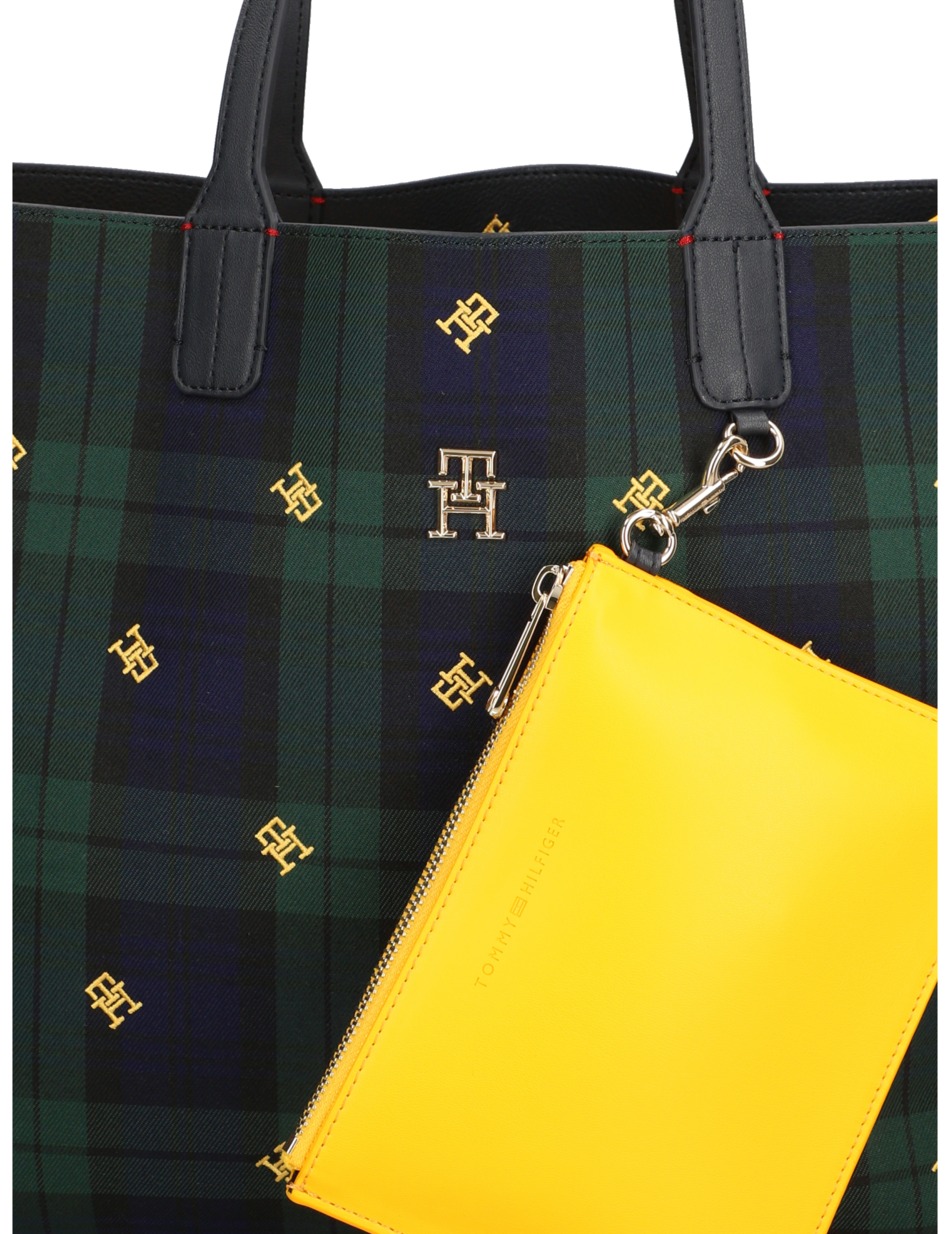 ICONIC TOMMY TOTE BW