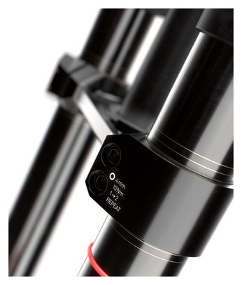 Fourche Rockshox BoXXer Ultimate Charger 3 RC2 DebonAir  27.5'' | Boost 20x110mm | Offset 44 | Noir