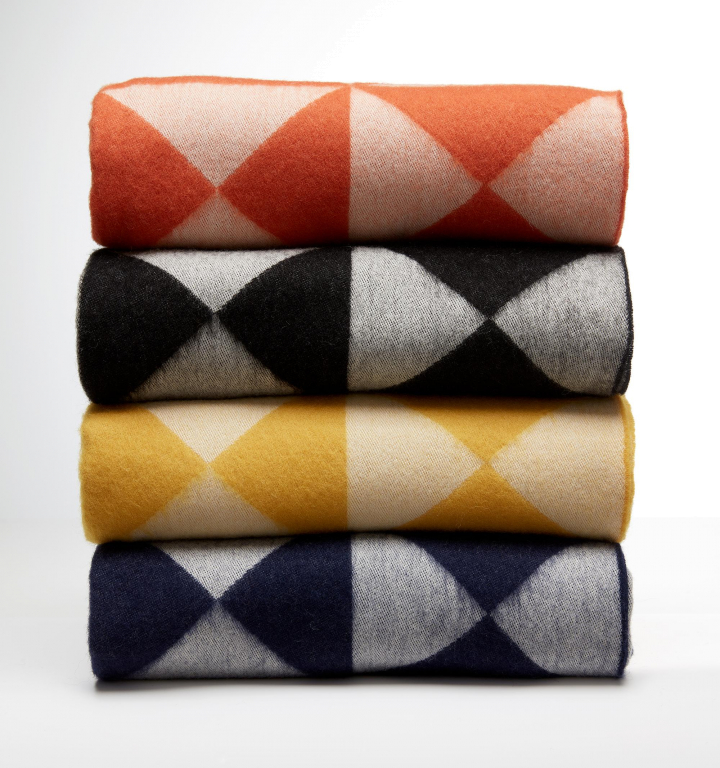 Verpan Mirror Throw plaid 198x130 blauw
