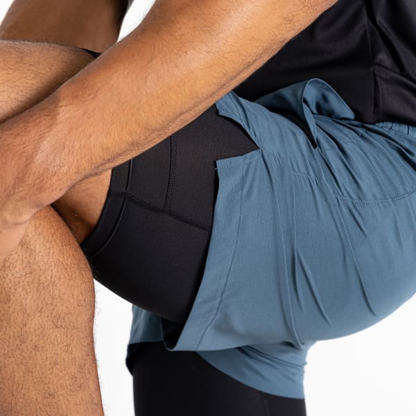 Short running DARE 2B RECREATE II SHORT ORION GREY