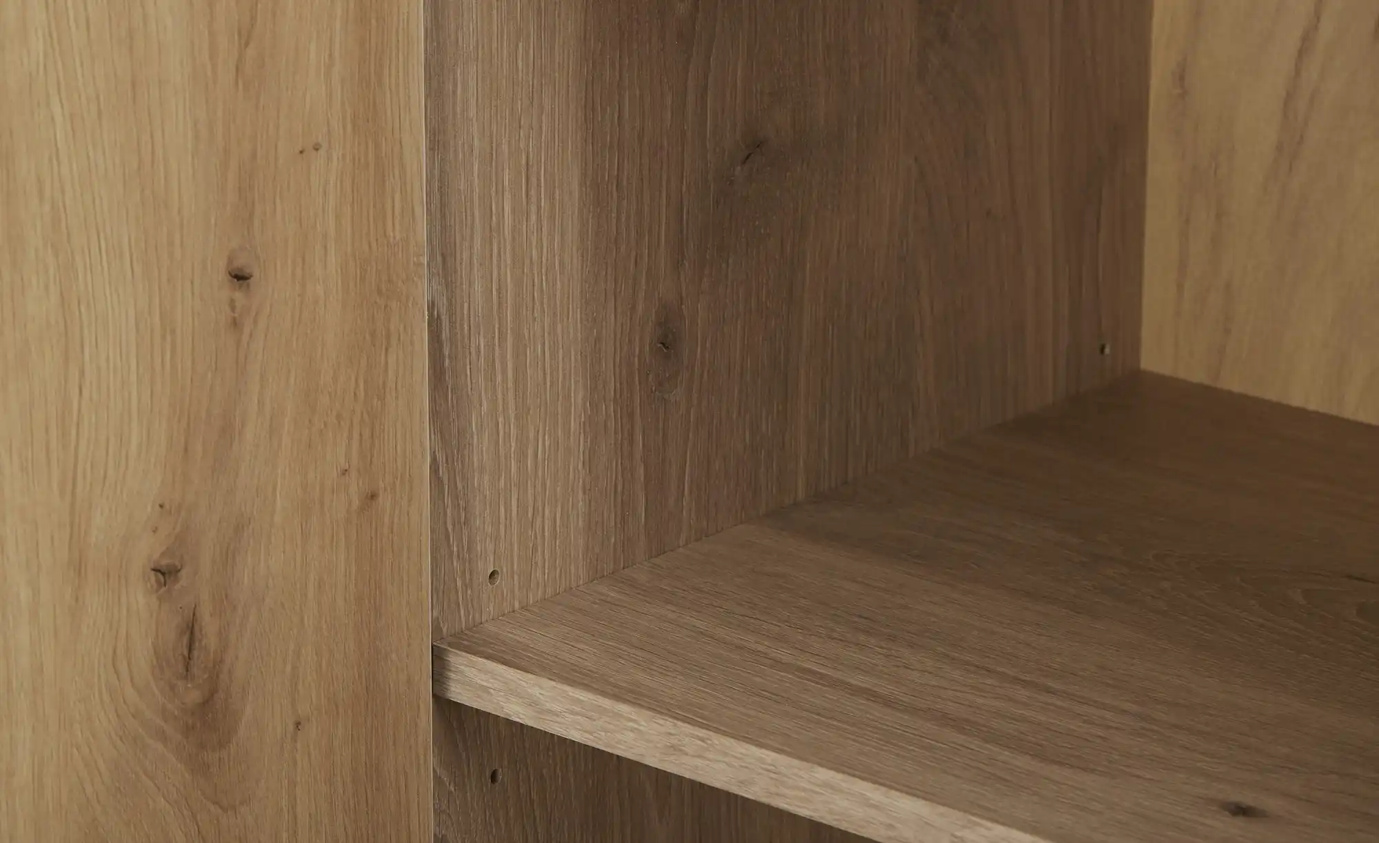 uno Sideboard Aura