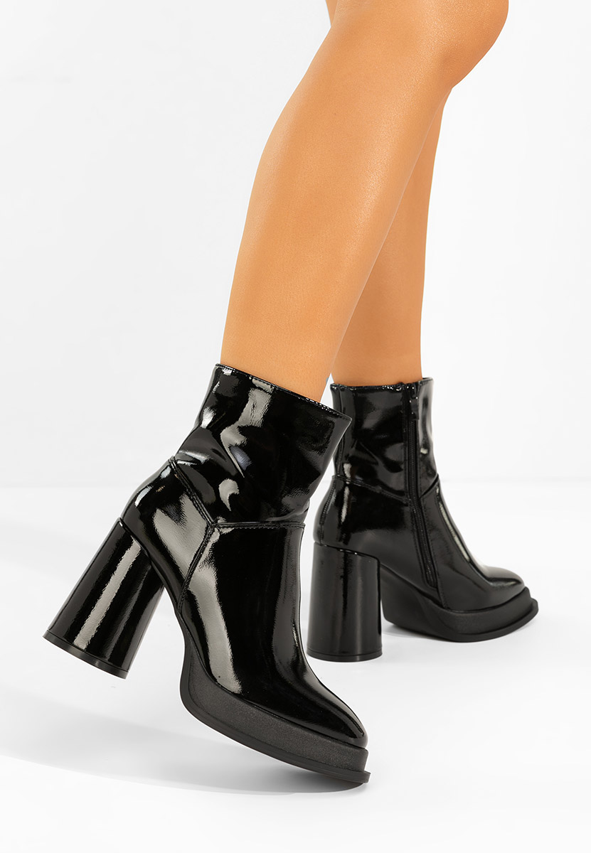 Bottines à gros talon noires Amiela