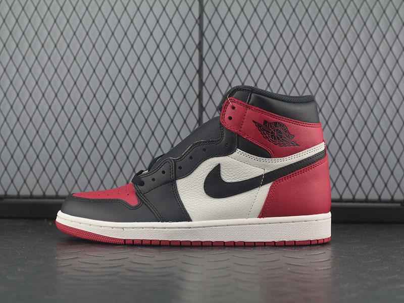 Jordan 1 Retro High Bred Toe