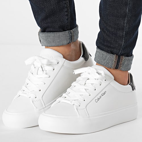 Baskets Femme Vulcan Lace Up 1681 White Black