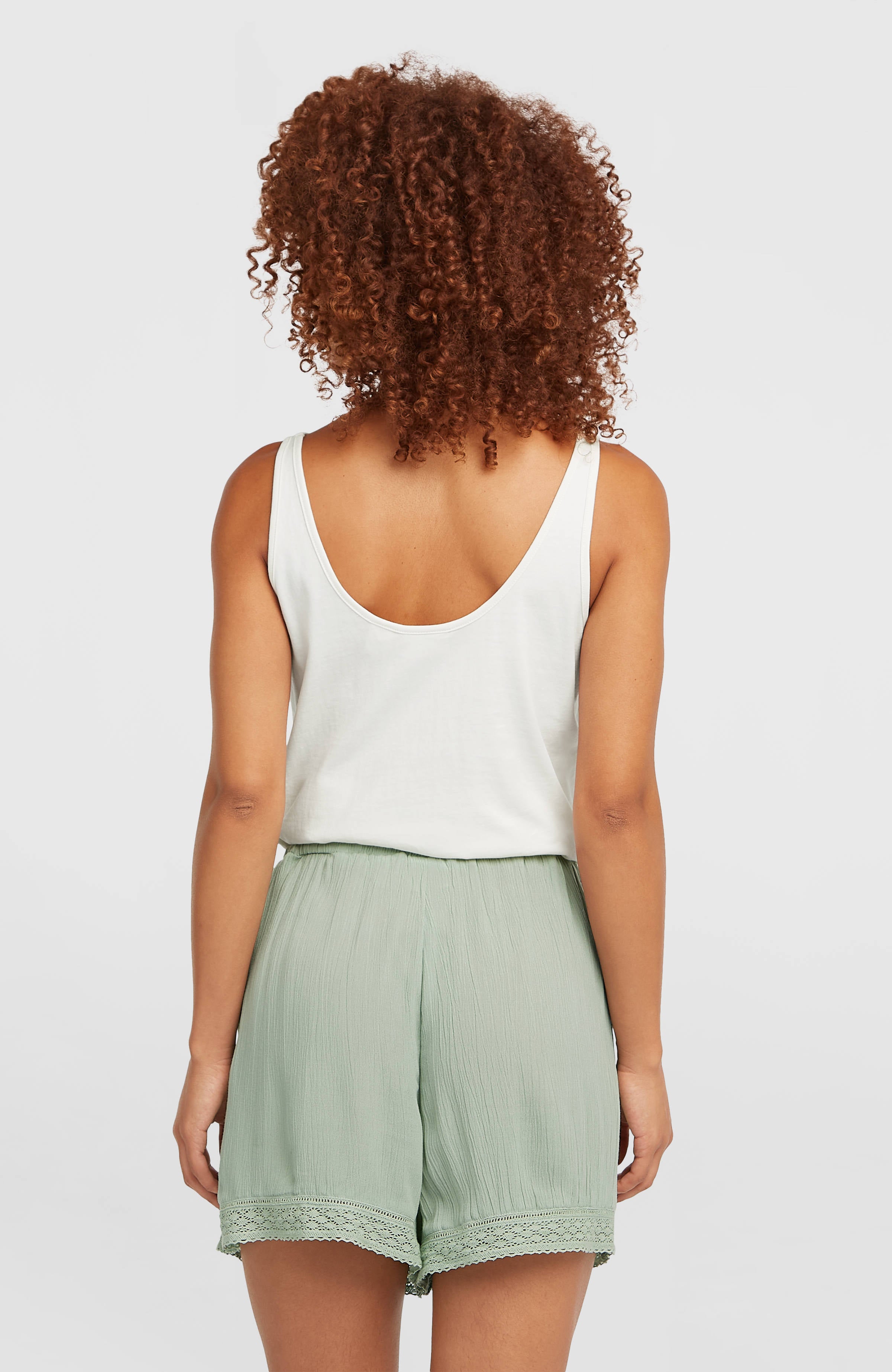 Essentials Tokeena short