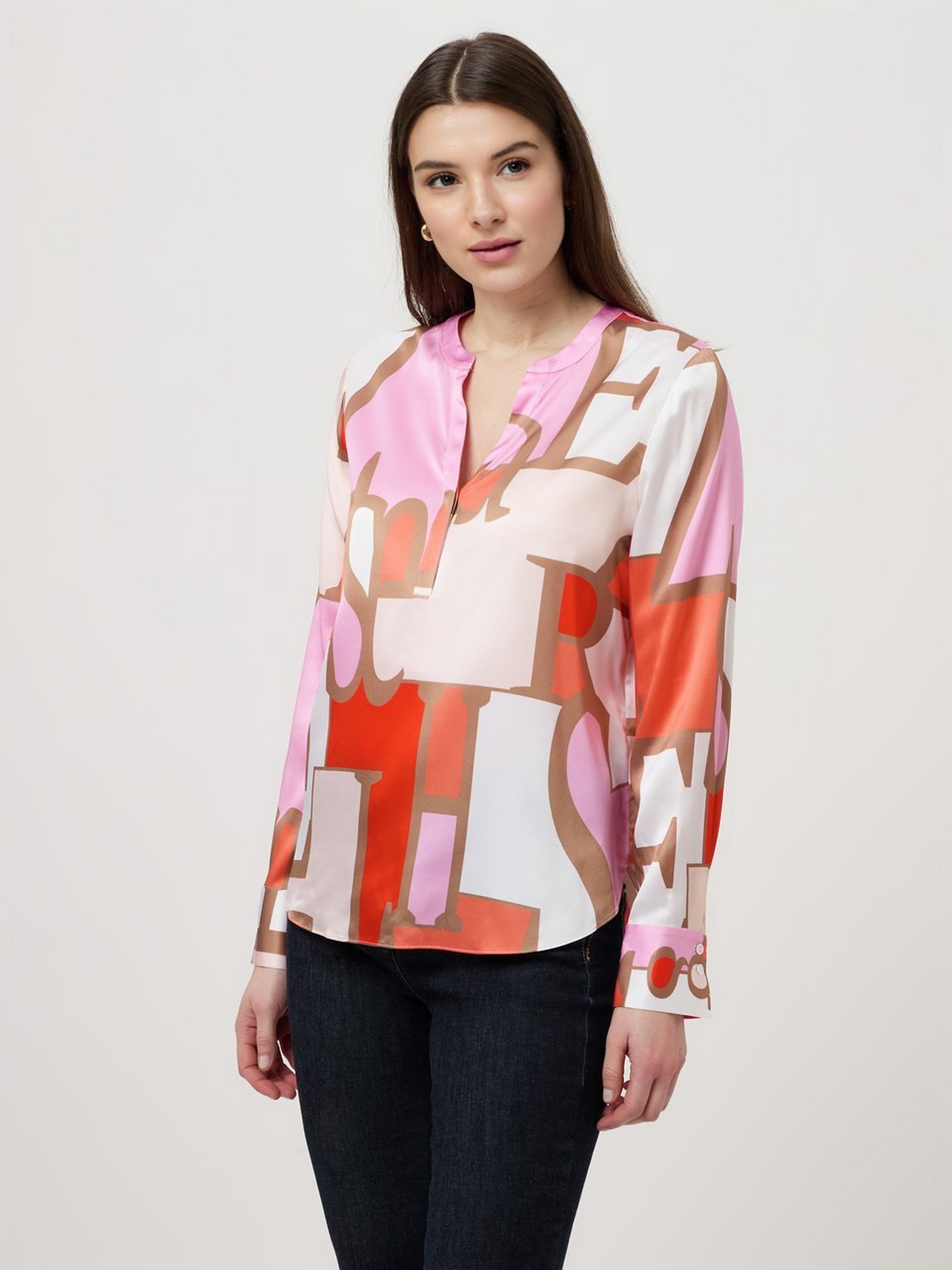 Bluse mit Seide