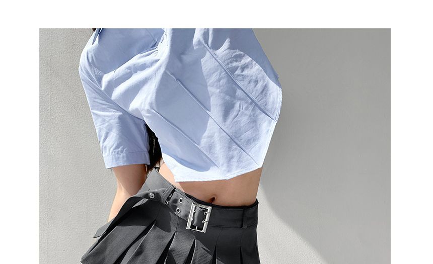 Shira - Laag geplooide minirok met riem
