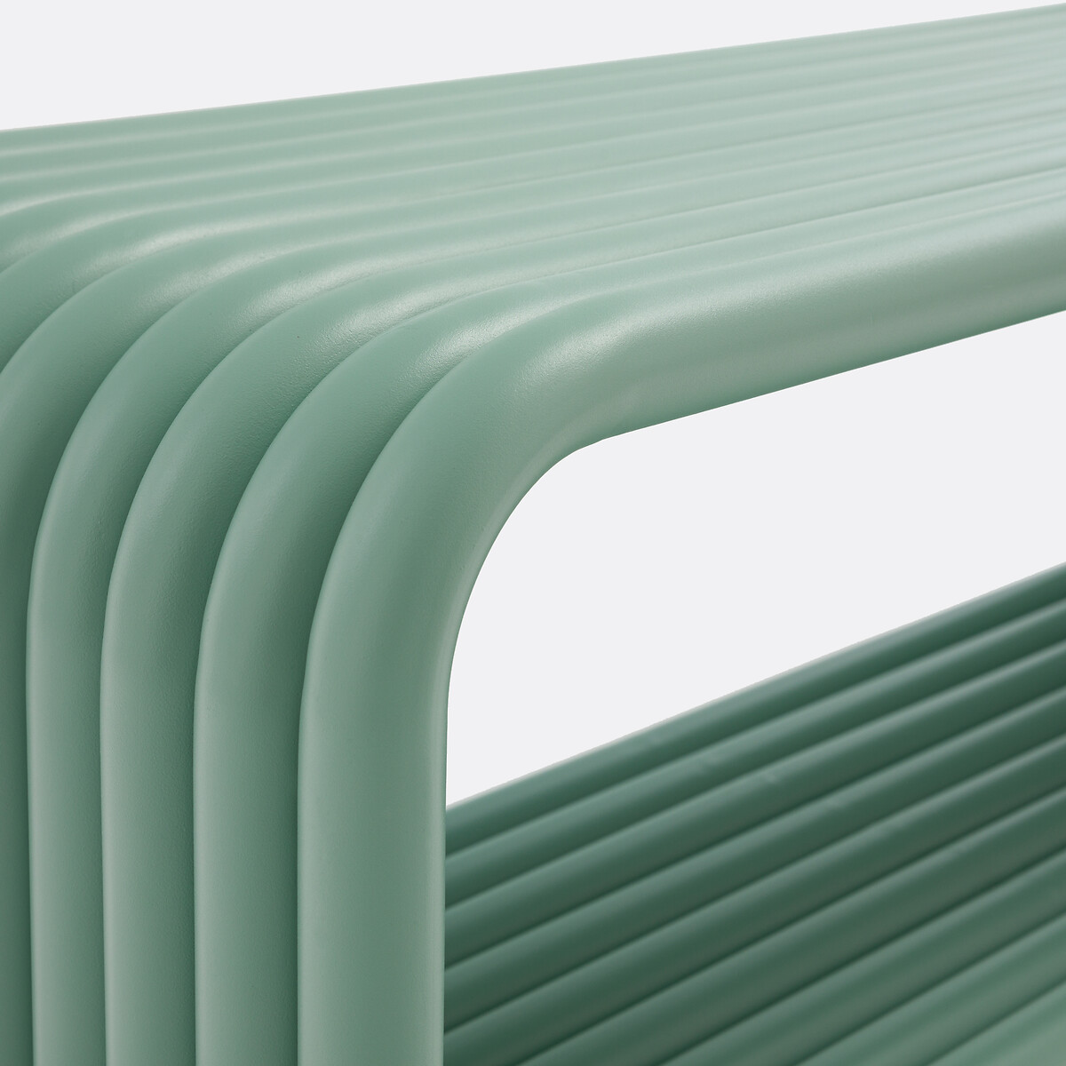 LA REDOUTE INTERIEURS<br>Sofá camarim em aço, Tubi