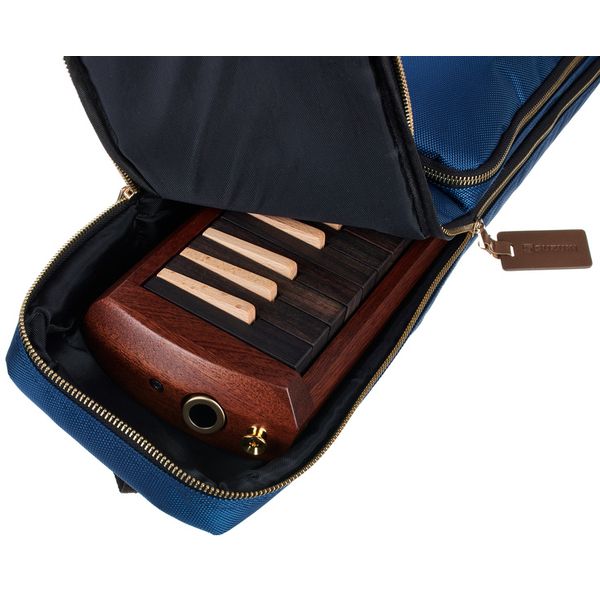 Suzuki W-37 Wooden Melodion