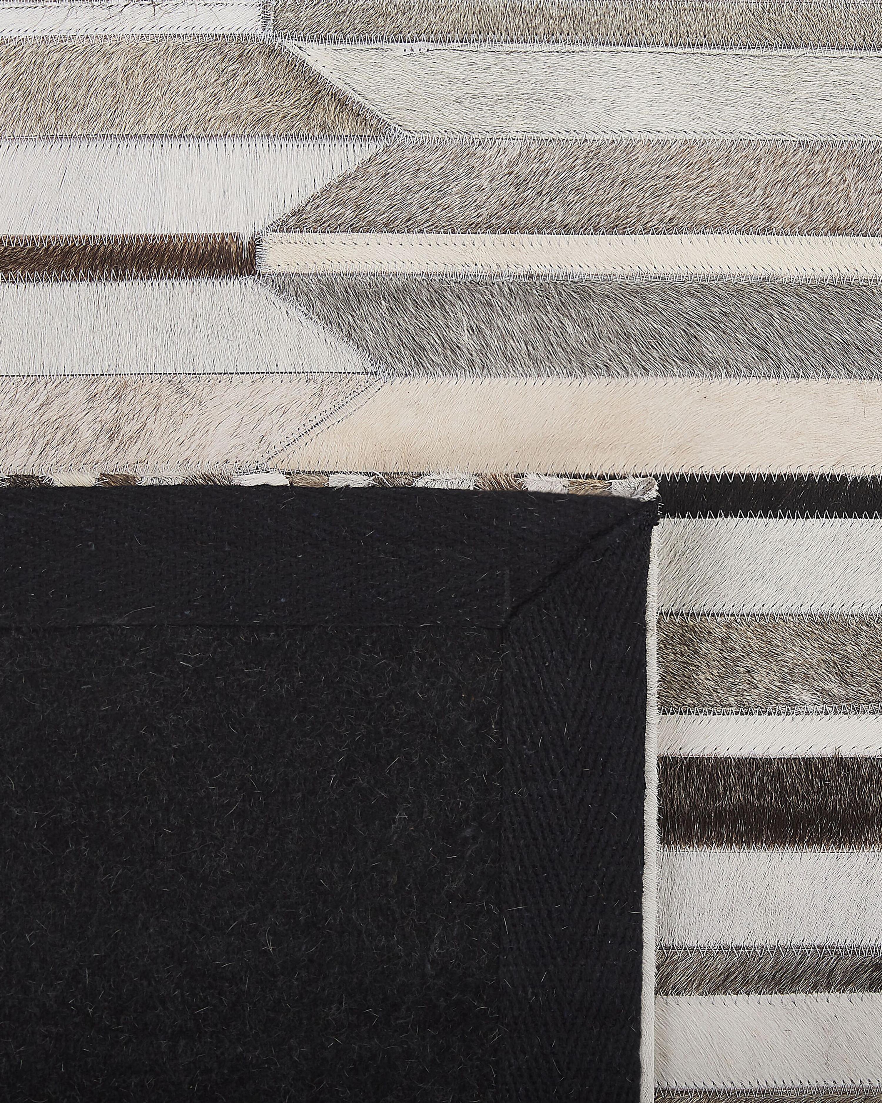 Vloerkleed KULALAR Beige 160 x 230 cm Leer
