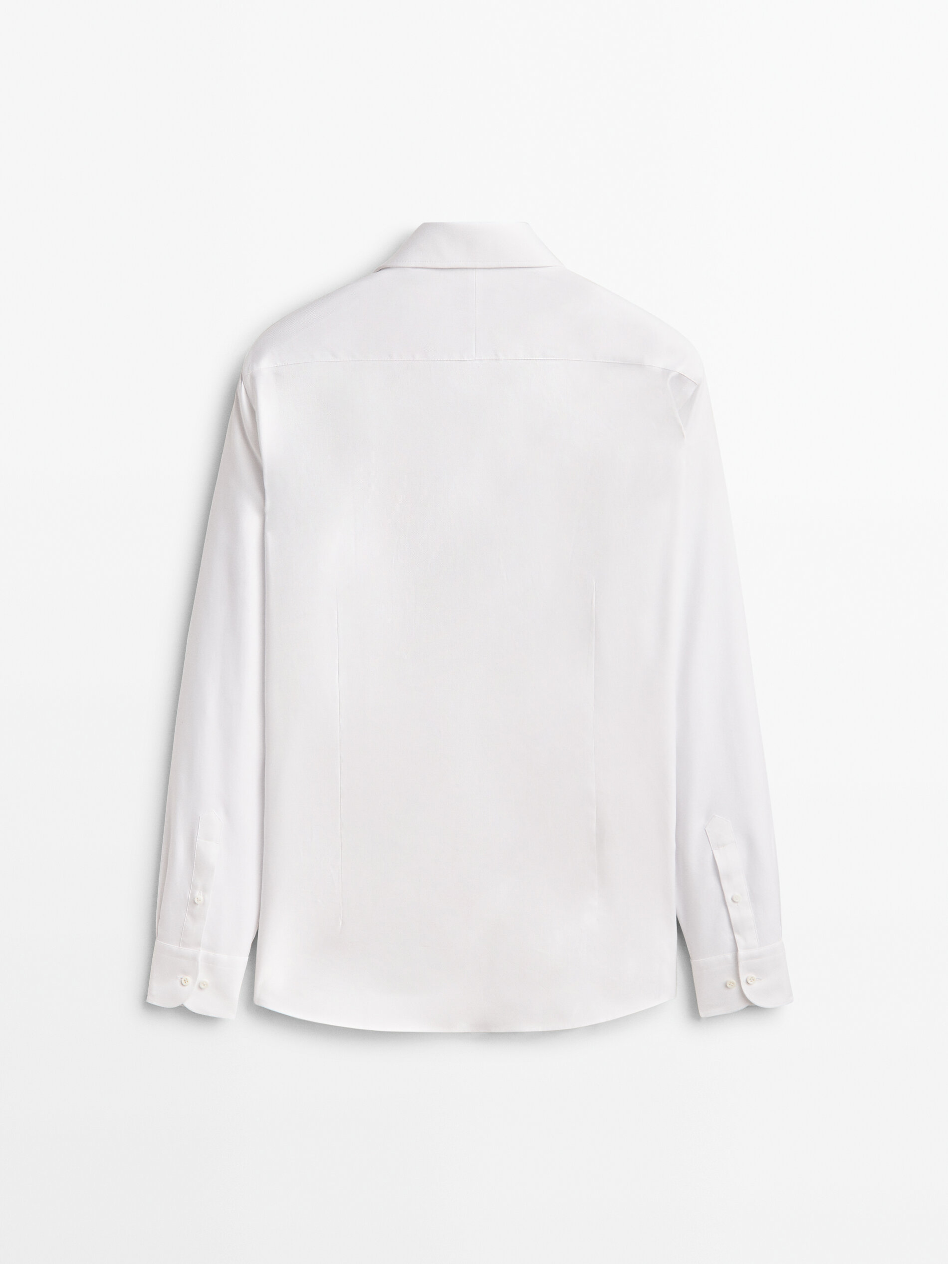 Camisa estruturada slim fit de fácil passar - BRANCA