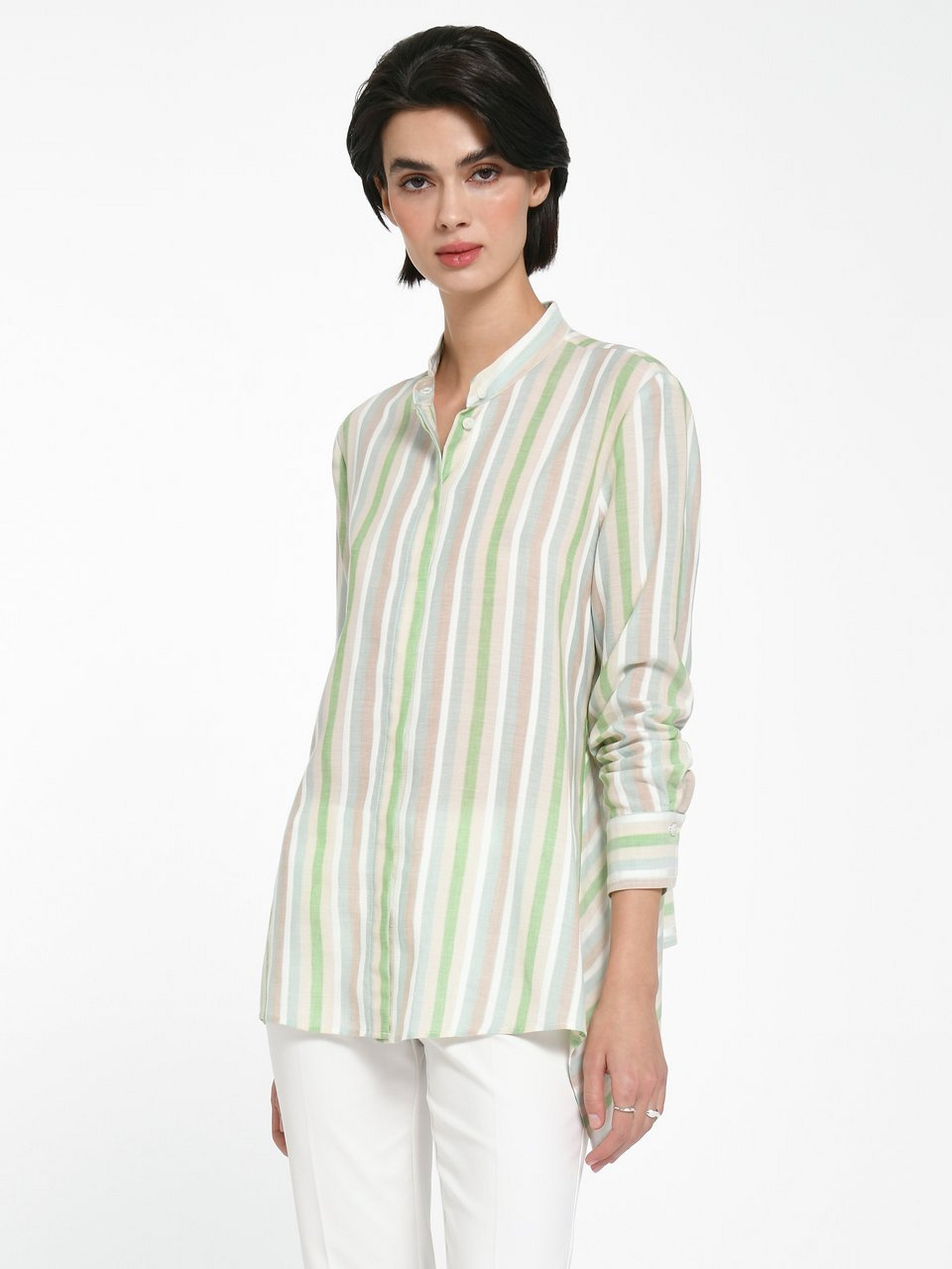 Bluse mit Stehkragen
