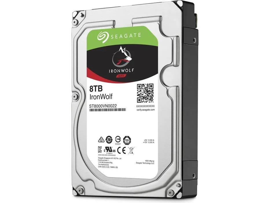 Seagate IronWolf ST8000VN004 - Harddisk - 8 TB - intern - 3,5