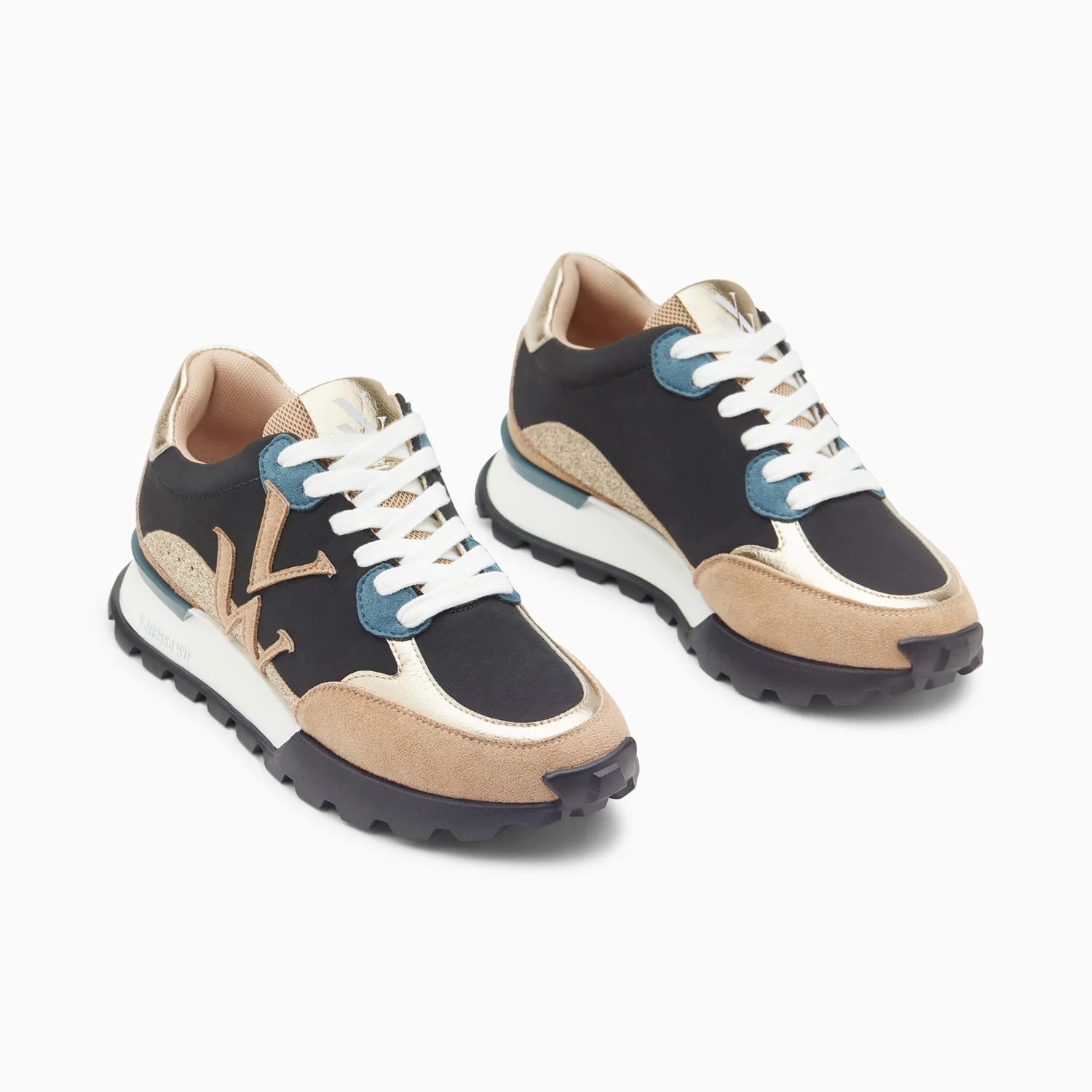 Sneakers-Baskets monogramme Caterina noir à semelle running