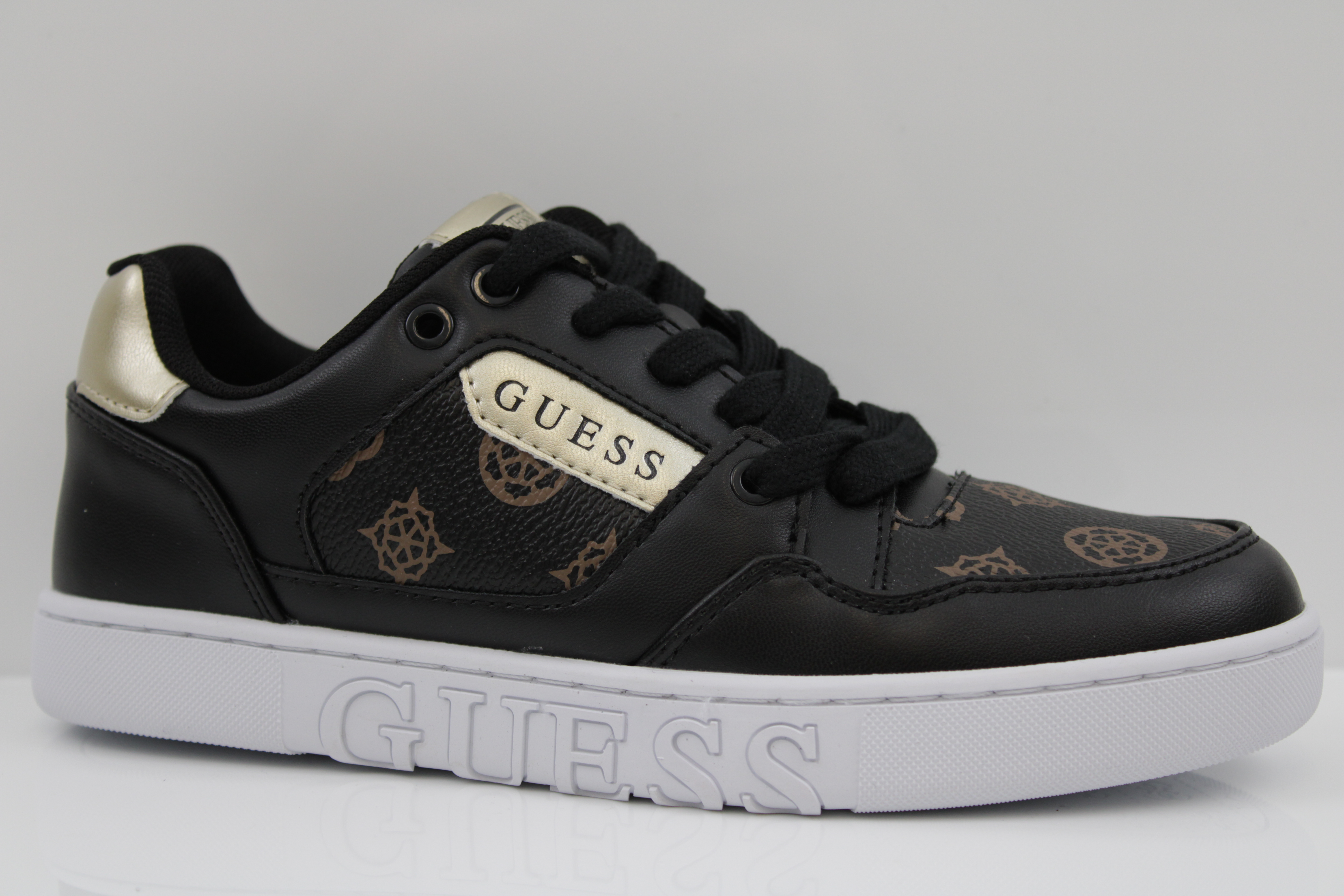 Guess Sneaker