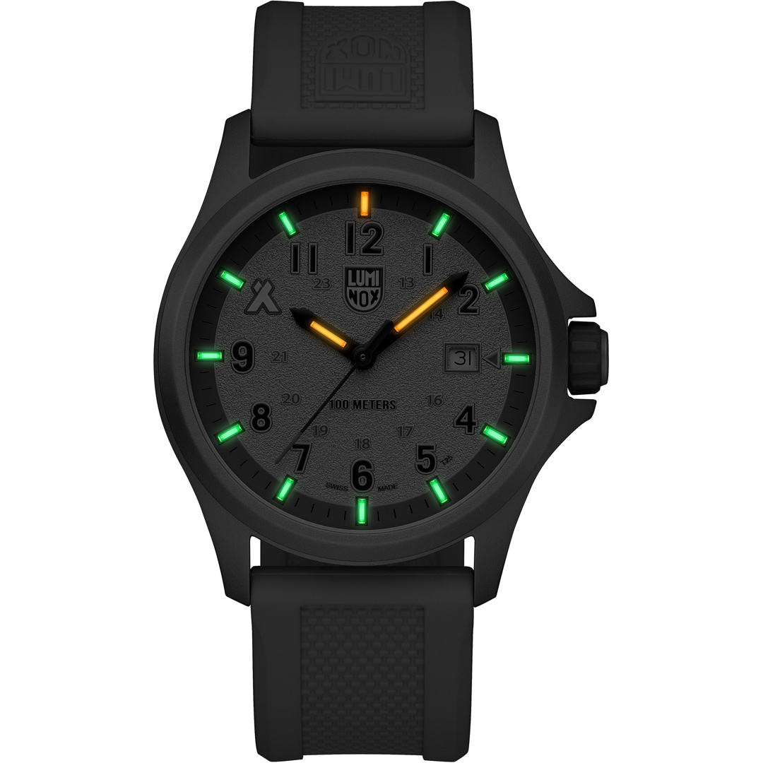 Luminox x Bear Grylls Survival Land Series