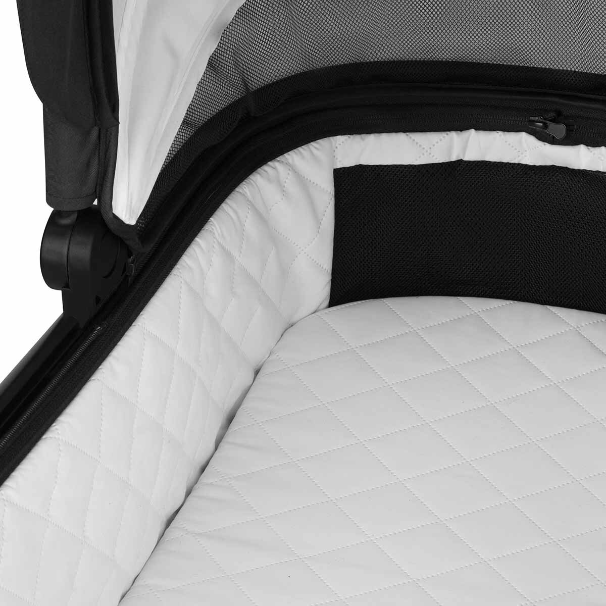BrandLine Group Sp. zo.o Lionelo Kombikinderwagen Layla 3in1