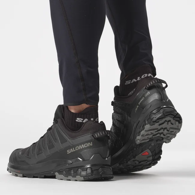 XA PRO 3D V9 WIDE GORE-TEX  Trailrunning-Schuhe Herren Black/Phantom/Pewter