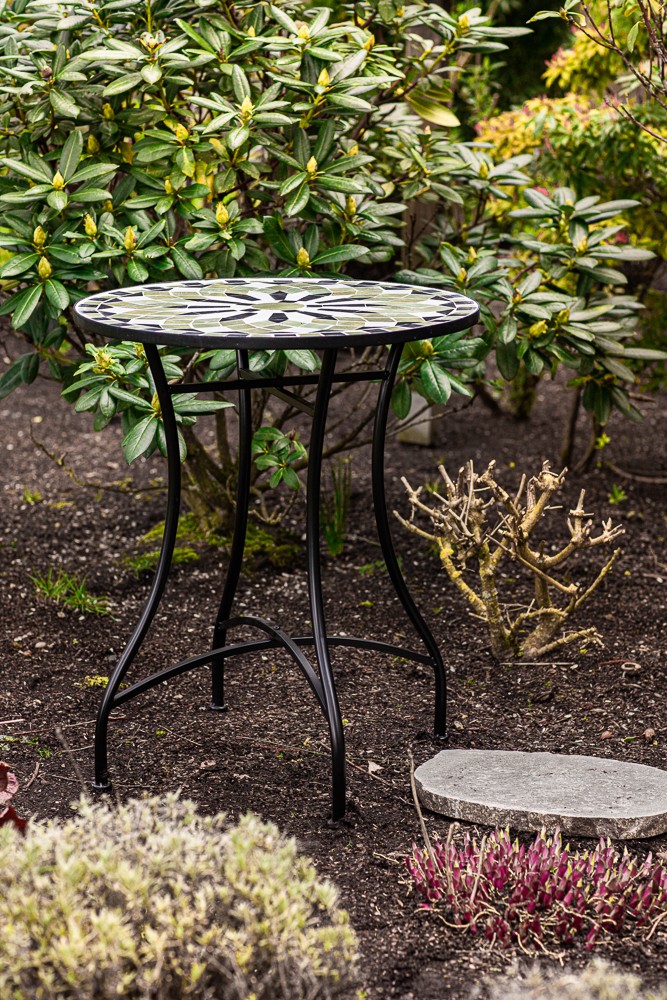 Mosaiktisch 'Vesoul', schwarz, weiß, grün, Ø 60 cm, H 71 cm von fischer's lagerhaus
