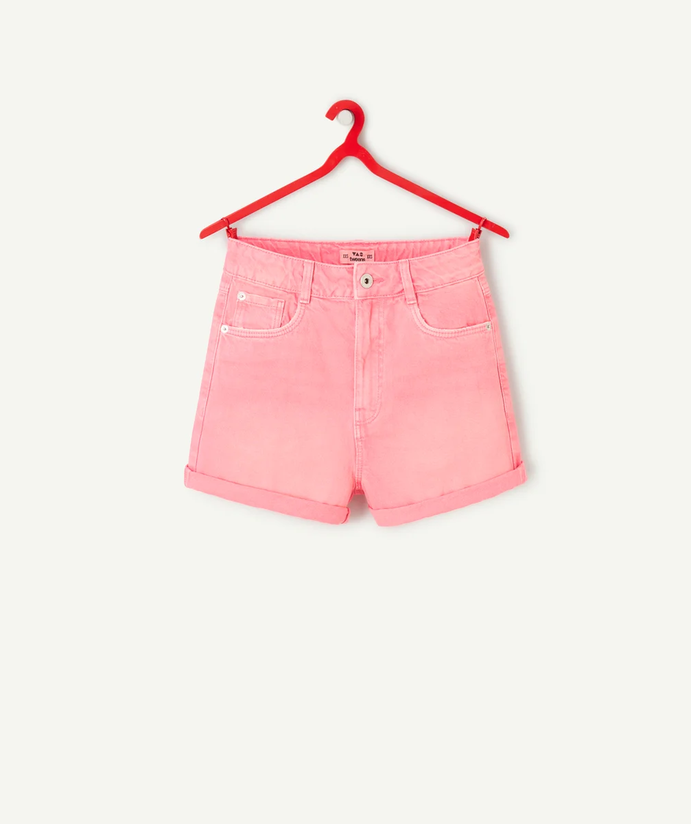 short fille en denim rose fushia