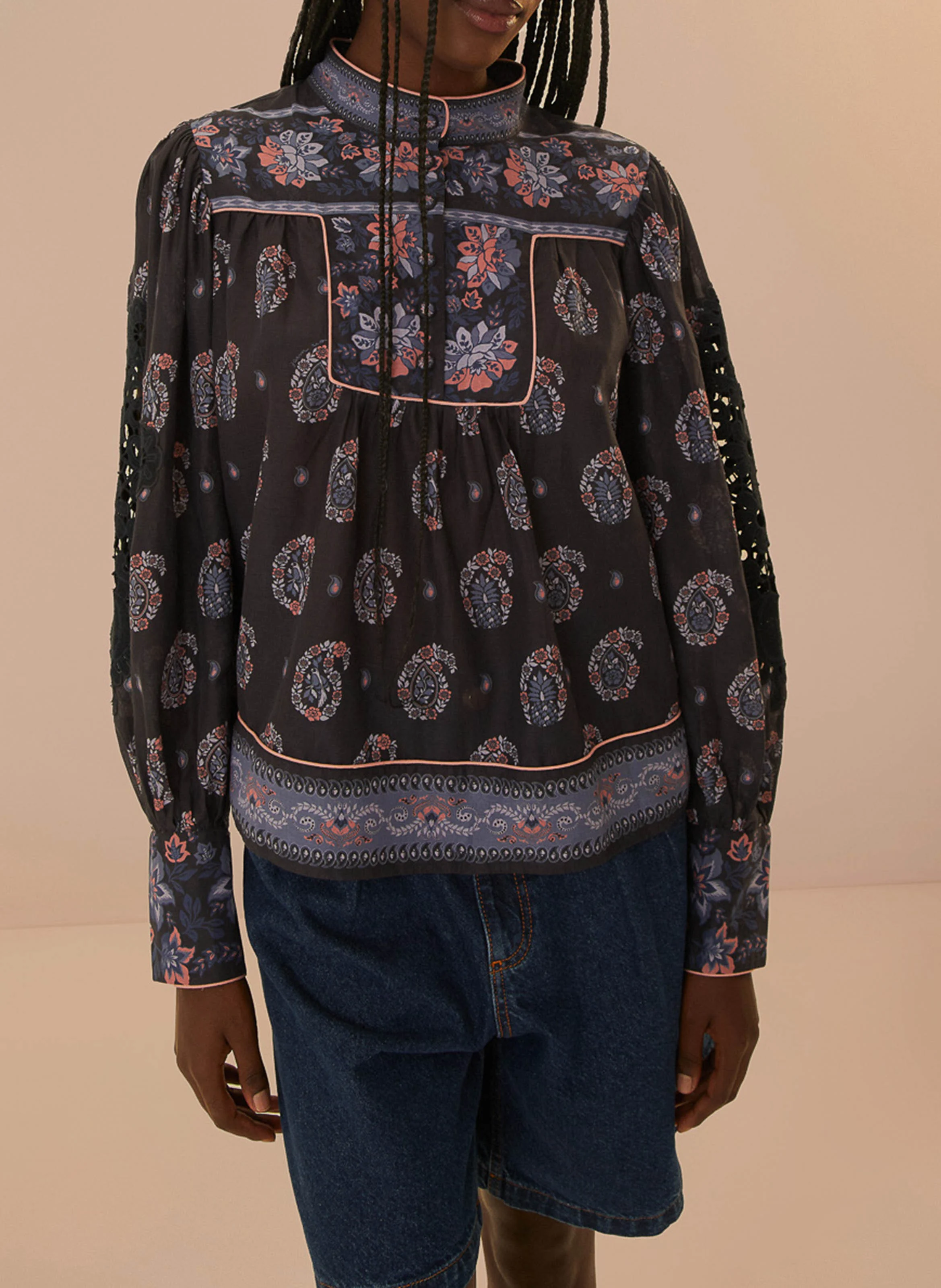 Blouse droite col montant en coton imprimé | Bleu