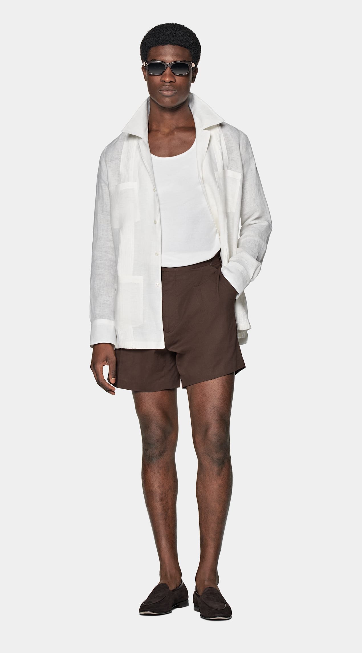 Chemise plissée ajustée poche plaquée blanche