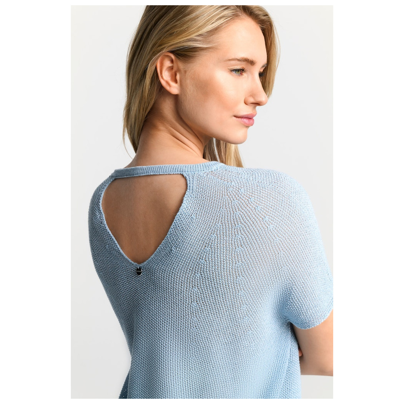 Rich & Royal Pullover with cut outs