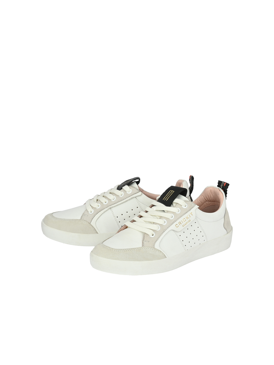SNEAKER MAILA
