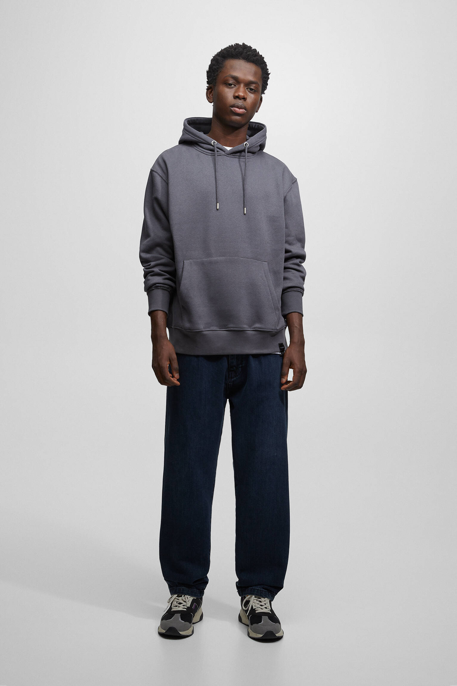 CALÇA JEANS DE PERNA LARGA - AZUL LAVANDA