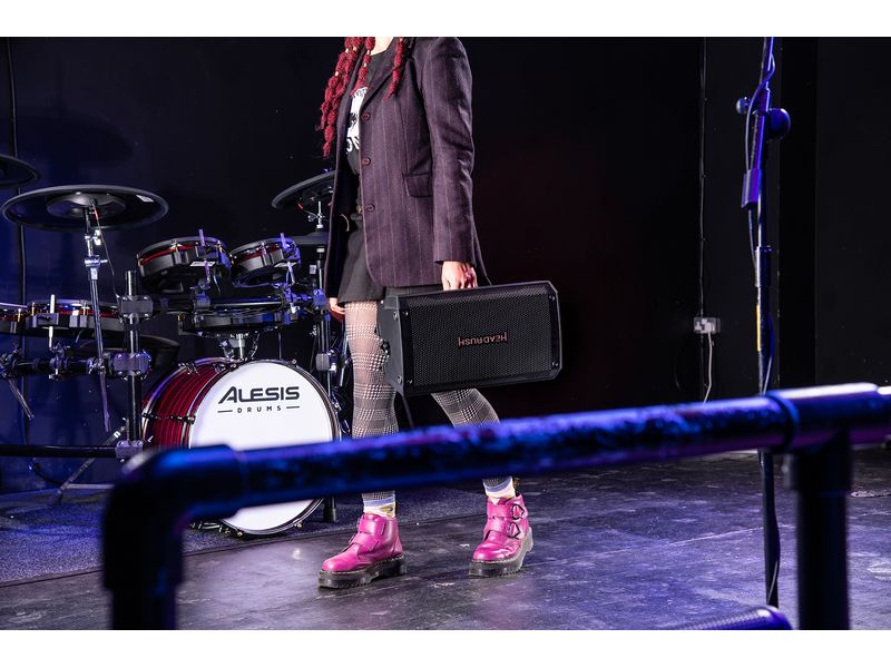 HeadRush Gitarrenbox FRFR-108 MKII Full-Range Flat Response Cabinet