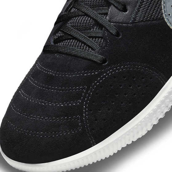 Nike Street Gato