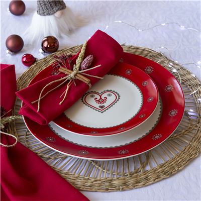 Vaisselle motif cœur et chalet - set de 4 pièces