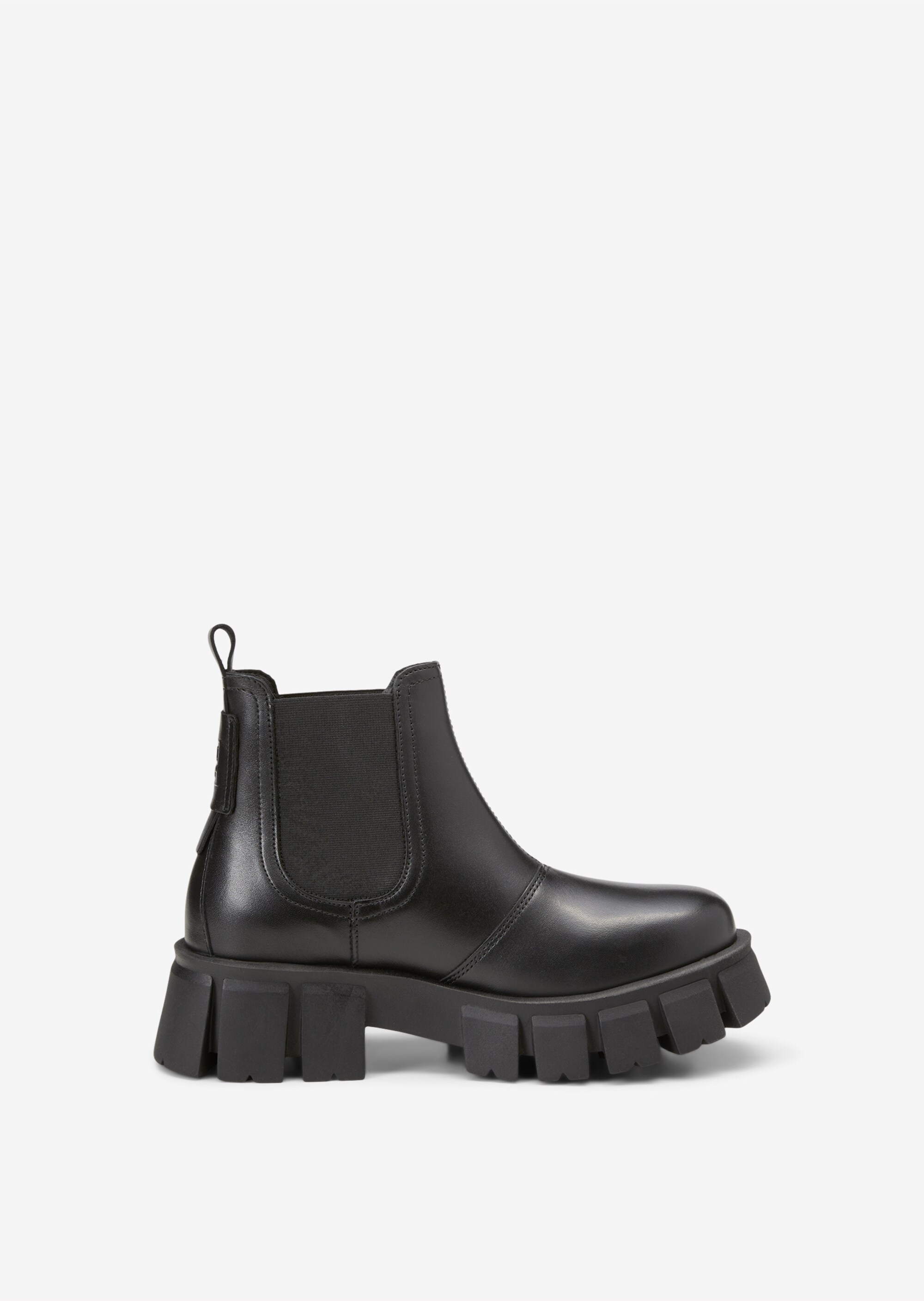 Bulky Chelsea-Boot mit starkem Profil