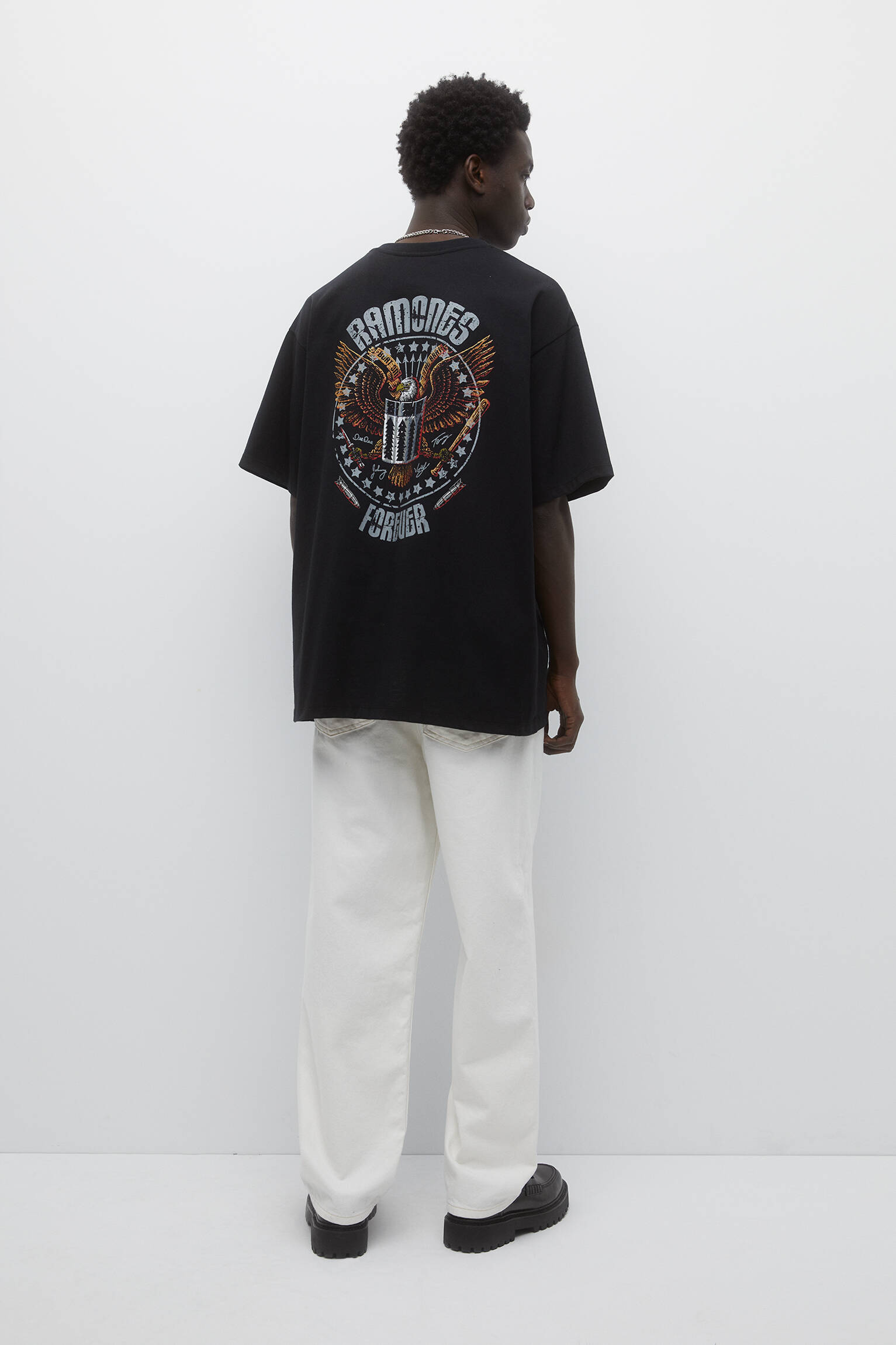 CAMISETA RAMONES - PRETA